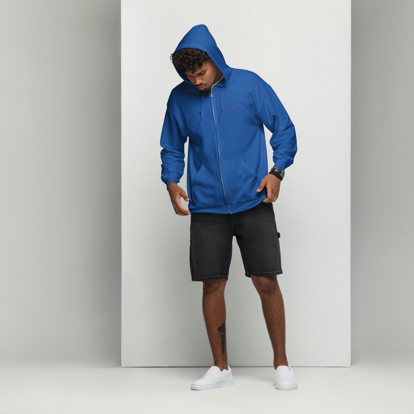 MYWoRLD Hoodie - Confidence stitched into every thread