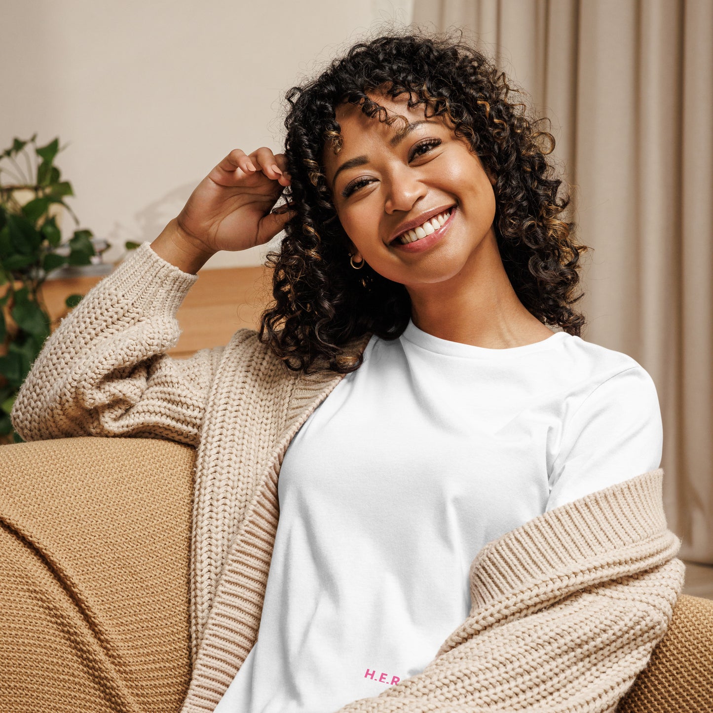 H.E.R empowerment style for women - motivational apparel